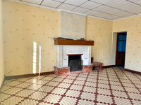 Propriété à vendre à Monts-sur-Guesnes, Vienne - 159 800 € - photo n°7