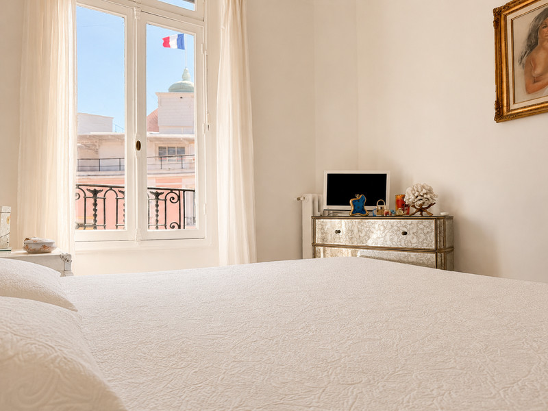 French property for sale in Nice, Alpes-Maritimes - €670,000 - photo 9
