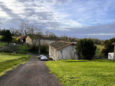 French property for sale in Confolens, Charente - €165,500 - photo 13