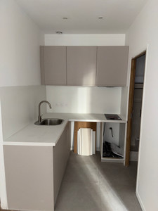 French property for sale in Nice, Alpes-Maritimes - €200,000 - photo 1