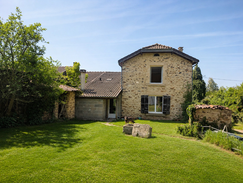 French property for sale in Châlus, Haute-Vienne - €199,800 - photo 1