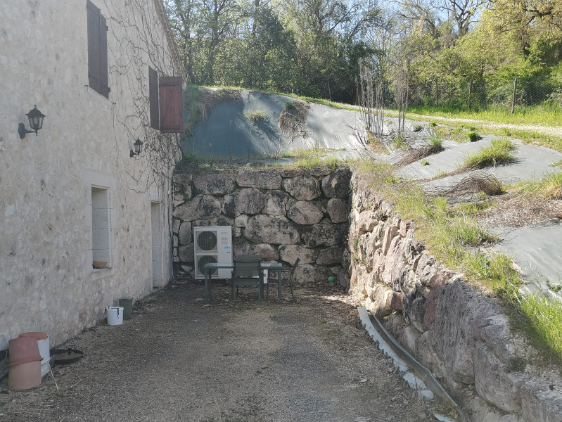 French property for sale in Lauzerte, Tarn-et-Garonne - €299,000 - photo 9