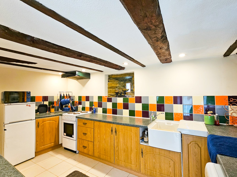 French property for sale in Caurel, Côtes-d'Armor - €175,000 - photo 5