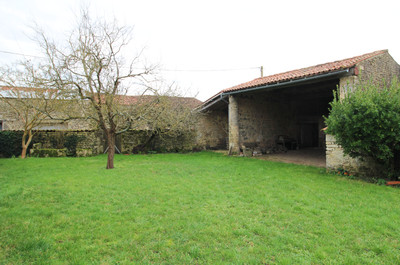 French property for sale in Néré, Charente-Maritime - €114,450 - photo 9