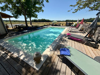 Maison à vendre à Aubeterre-sur-Dronne, Charente - 424.000 € - photo 2