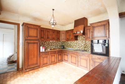 French property for sale in Longré, Charente - €64,600 - photo 4