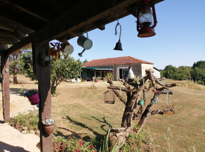 French property for sale in Millac, Vienne - €299,000 - photo 9