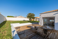 Maison à vendre à Sainte-Soulle, Charente-Maritime - 698.000 € - photo 10