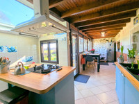 Maison à vendre à Saint-Yrieix-la-Perche, Haute-Vienne - 348.000 € - photo 4