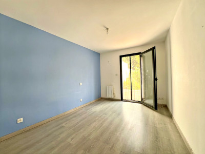 French property for sale in Arces, Charente-Maritime - €272,850 - photo 5