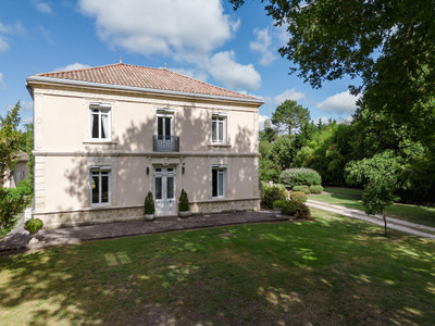 Maison à vendre à Hostens, Gironde, Aquitaine, avec Leggett Immobilier