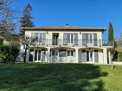 Maison à vendre à Antonne-et-Trigonant, Dordogne, Aquitaine, avec Leggett Immobilier