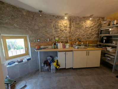 French property for sale in Le Bousquet-d'Orb, Hérault - €129,000 - photo 7