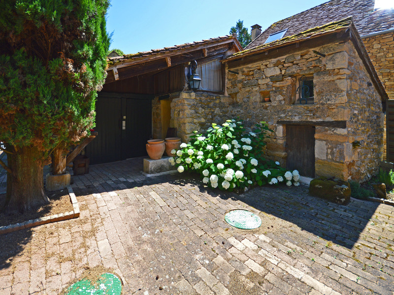 French property for sale in Saint-Germain-des-Prés, Dordogne - €183,600 - photo 3