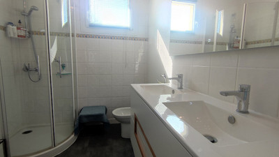French property for sale in Cahors, Lot - €392,000 - photo 8