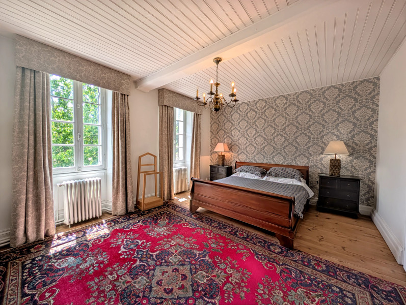 French property for sale in Criteuil-la-Magdeleine, Charente - €649,000 - photo 6