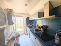 Maison à vendre à Saint-Germain-les-Belles, Haute-Vienne - 144.000 € - photo 5