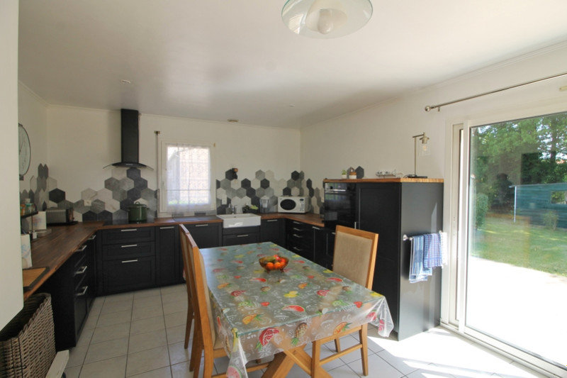 French property for sale in Vouvant, Vendée - €181,900 - photo 5