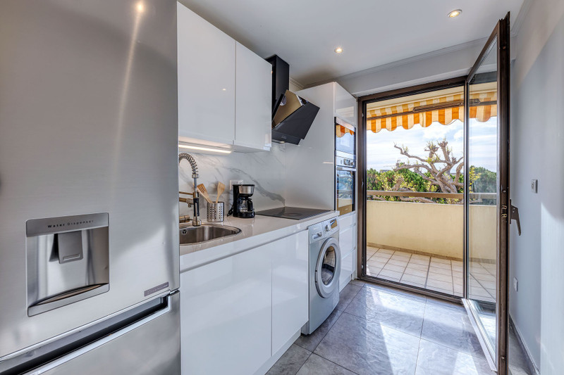 French property for sale in Nice, Alpes-Maritimes - €636,000 - photo 5