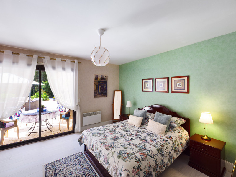 French property for sale in Mussidan, Dordogne - €567,000 - photo 9
