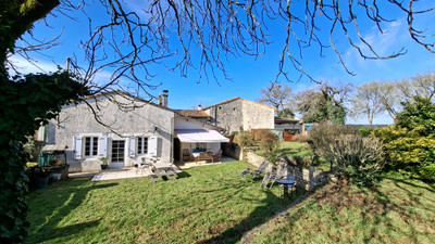 French property for sale in Luxé, Charente - €138,430 - photo 1