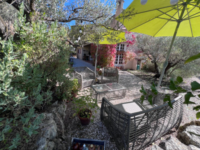 French property for sale in Cotignac, Var - €488,000 - photo 1
