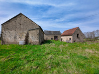Grange à vendre à Mouhet, Indre - 19.500 € - photo 1