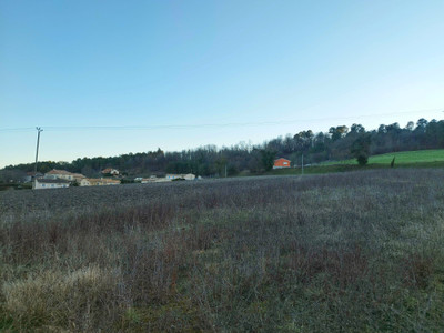 Terrain à vendre à Léguillac-de-l'Auche, Dordogne, Aquitaine, avec Leggett Immobilier