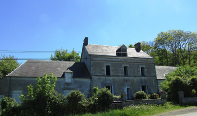 house for sale in Mayenne