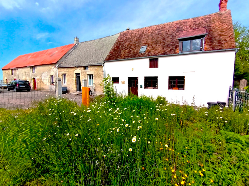 French property for sale in Boissei-la-Lande, Orne - €175,000 - photo 0