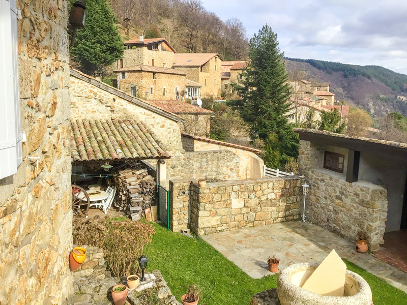 French property for sale in Juvinas, Ardèche - €320,000 - photo 2