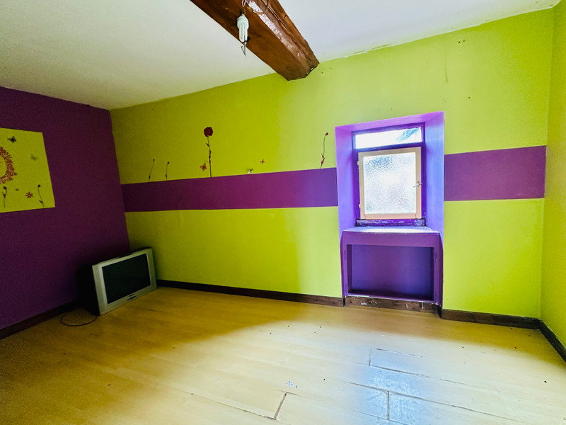 French property for sale in Le Housseau-Brétignolles, Mayenne - €41,600 - photo 6