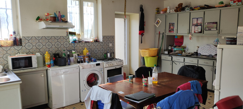 French property for sale in Melleran, Deux-Sèvres - €118,810 - photo 3