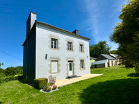 Maison à vendre à Berrien, Finistère - 278 200 € - photo 1