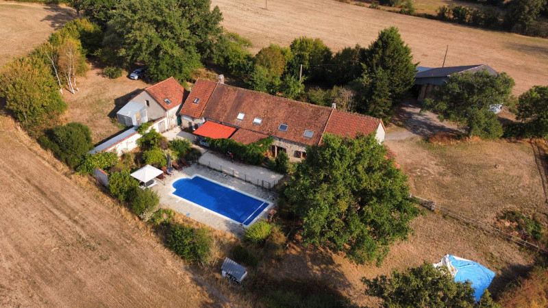 French property for sale in Saint-Léger-Magnazeix, Haute-Vienne - €350,000 - photo 0