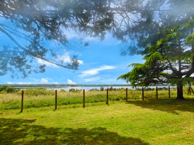 French property for sale in Bourg, Gironde - €498,200 - photo 1