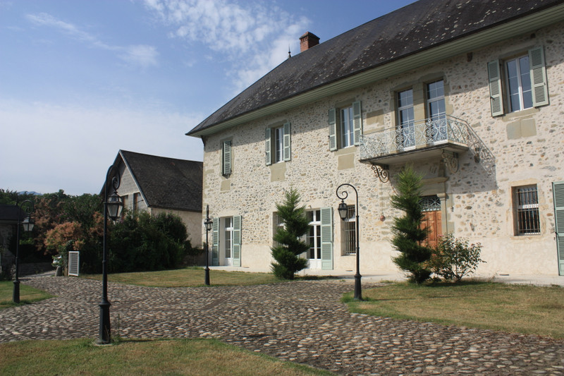 French property for sale in La Motte-Servolex, Savoie - €2,389,700 - photo 2