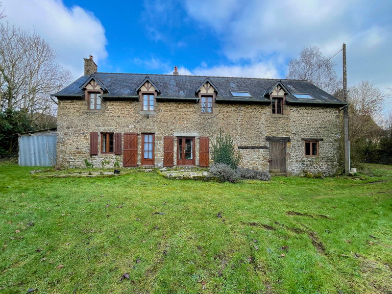 Maison à vendre à Ceaucé, Orne - 163.100 € - photo 1