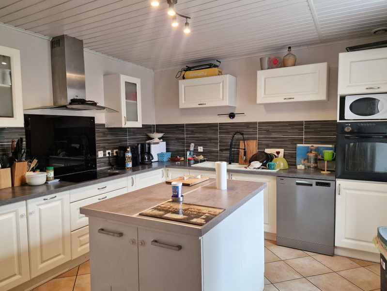 French property for sale in Étagnac, Charente - €167,400 - photo 1