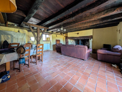 French property for sale in La Chapelle-Saint-Jean, Dordogne - €196,000 - photo 5