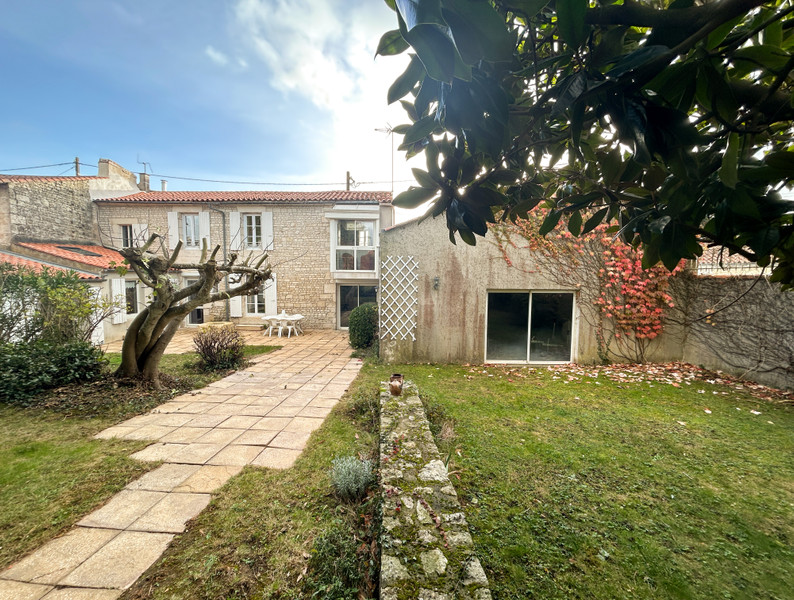 French property for sale in Luçon, Vendée - €365,700 - photo 0