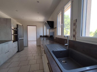 Propriété à vendre à Mouhet, Indre - 194 900 € - photo n°3