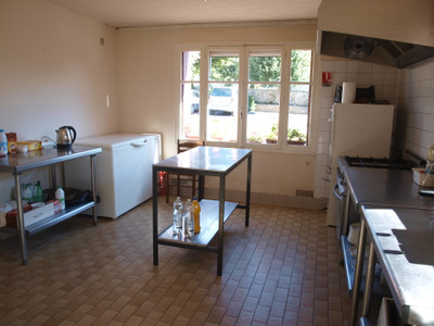 French property for sale in Brux, Vienne - €99,900 - photo 6