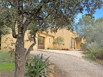 Maison à vendre à Lagarde-Paréol, Vaucluse, PACA, avec Leggett Immobilier