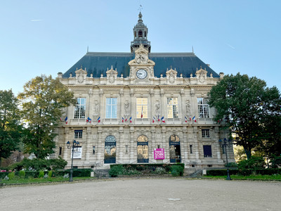 French property for sale in Ivry-sur-Seine, Val-de-Marne - €214,000 - photo 13