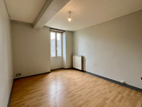 Maison à vendre à Fléac-sur-Seugne, Charente-Maritime - 180.000 € - photo 6