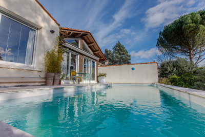 Maison à vendre à Soyaux, Charente, Poitou-Charentes, avec Leggett Immobilier