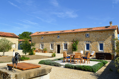 Maison à vendre à Agris, Charente, Poitou-Charentes, avec Leggett Immobilier