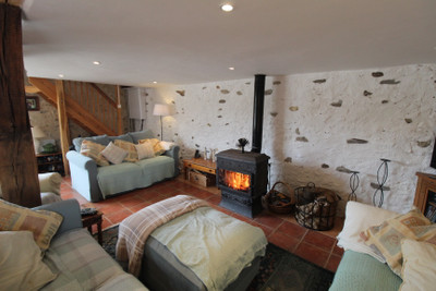French property for sale in Leugny, Vienne - €255,730 - photo 1