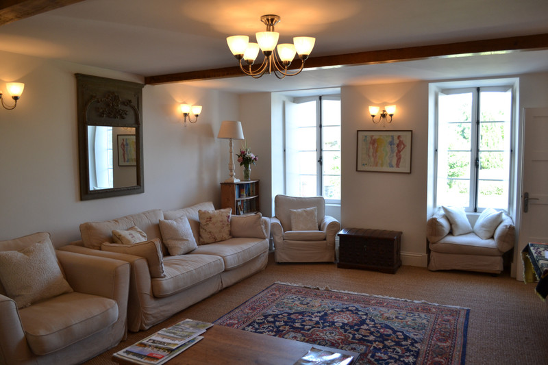 French property for sale in Camprond, Manche - €547,000 - photo 2
